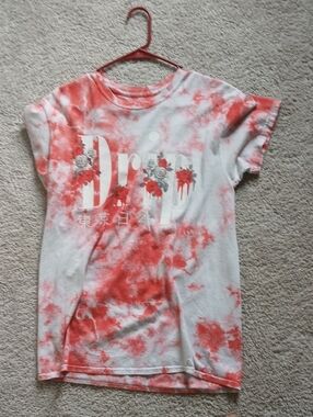 Kids Short-Sleeve Tie-Dye Graphic Tee in Red and White